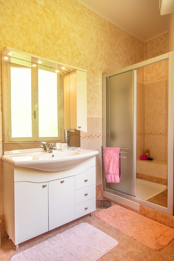 San Rocco Flexyrent - Parking - Wifi - Aircon Apartment Rapallo Luaran gambar